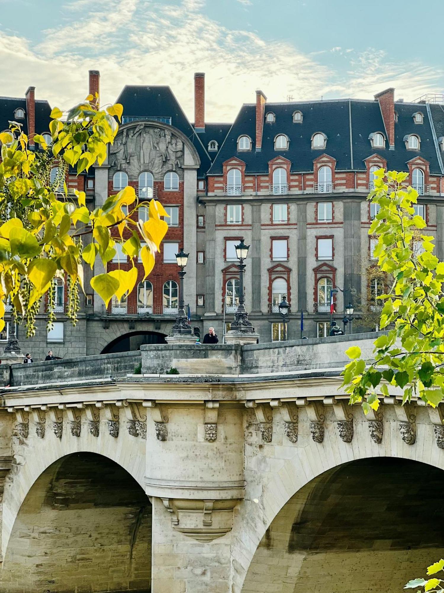 Апартаменты Luxurious Flat In Saint-Germain-Des-Pres Париж Экстерьер фото